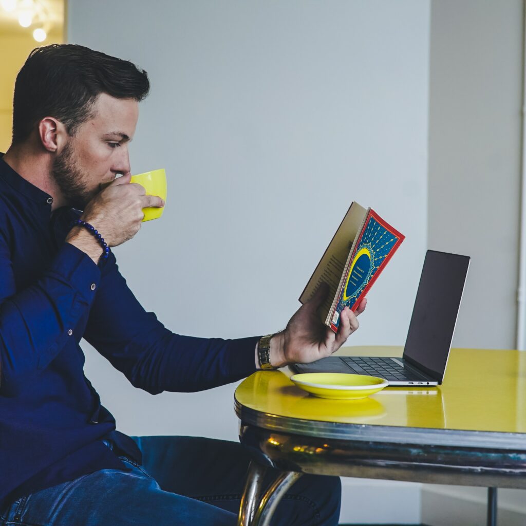 Stock image showing a person learning Spanish for an article about doing business in Colombia.